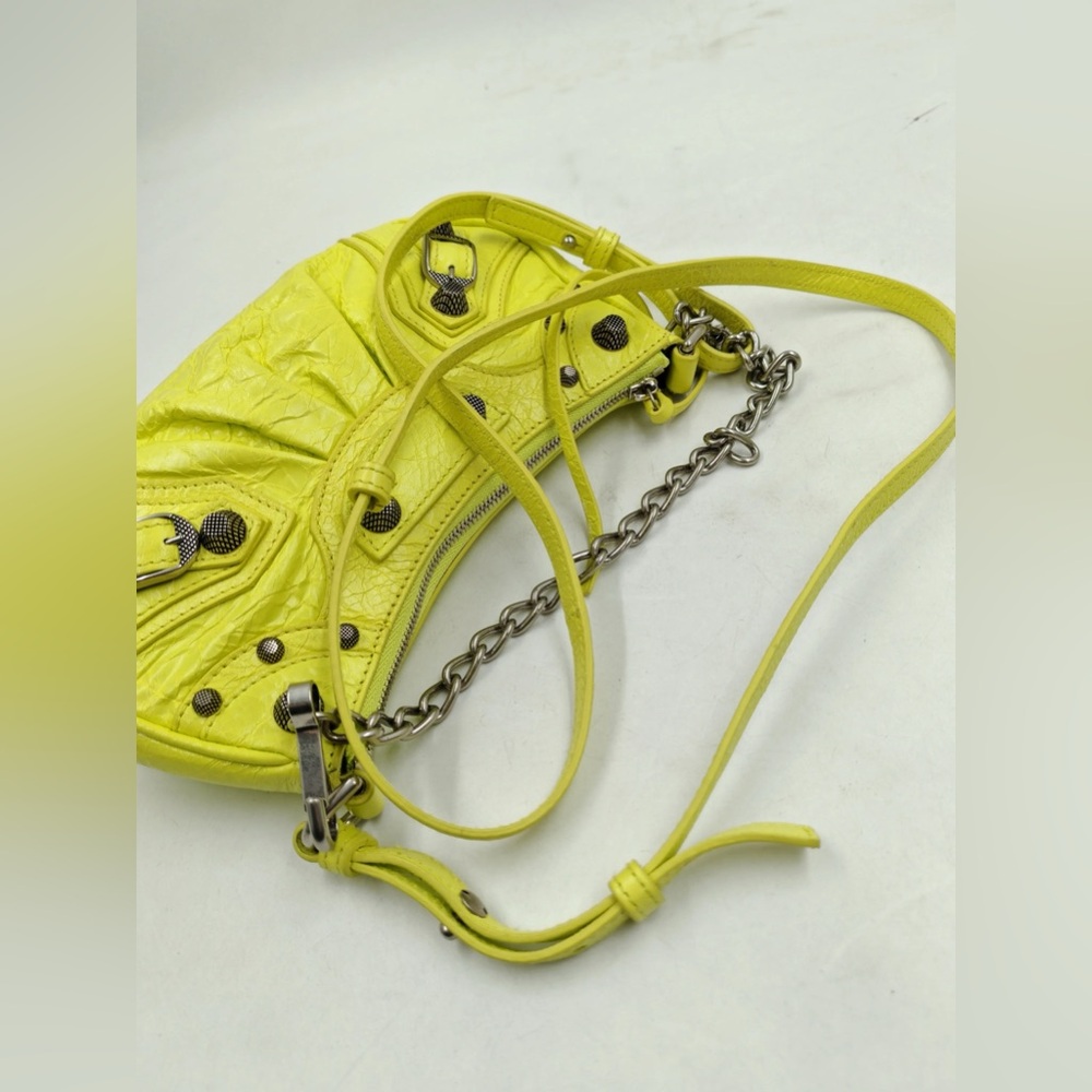 Authentic Balenciaga 2022 hot edition Fluo yellow le Cagole mini leather bag - Picture 9 of 14